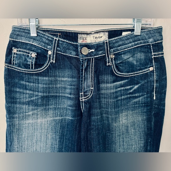 BKE Jeans Taylor Cropped Denim Dark Wash Stretch SZ 28 LIKE NEW! - Picture 5 of 16